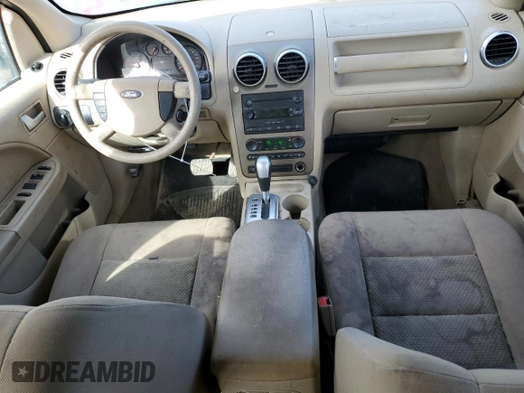 2006 Ford Freestyle SE z VIN 1FMZK01116GA24876, wystawiony jako Copart lot #46689905 z przebiegiem 189 401 mil mil oraz Szkoda całkowita • Salvage title. Historia ofert i sprzedaży dostępna na DreamBid. Obrazek 8.
