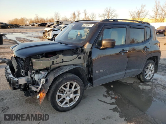 2020 Jeep Renegade Latitude with VIN ZACNJBBB6LPL85654, listed as a Copart auction lot 42907475 with 32,168 mi miles and Salvage Title. Bid and sale history available at carsss.com. Image 1.