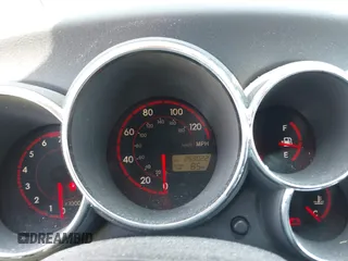 2004 Pontiac Vibe with VIN 5Y2SL62824Z425792, listed as a IAAI auction lot 42482828 with 253,022 mi miles and . Bid and sale history available at DreamBid. Image 7.