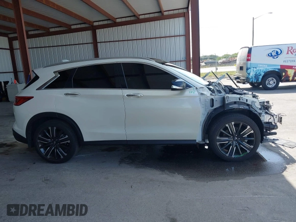 2021 Infiniti QX50 Luxe with VIN 3PCAJ5BA2MF112939, listed as a IAAI auction lot 42191494 with 25,076 mi miles and . Bid and sale history available at DreamBid. Image 13.