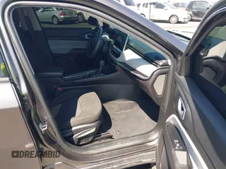 2022 Jeep Compass Sport z VIN 3C4NJDAB5NT205642, wystawiony jako IAAI lot #42130466 z przebiegiem 52 713 mil mil oraz . Historia ofert i sprzedaży dostępna na DreamBid. Obrazek 5.