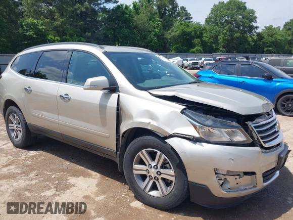 2015 Chevrolet Traverse LT z VIN 1GNKRHKD7FJ109076, wystawiony jako IAAI lot #42032817 z przebiegiem 62 830 mil mil oraz . Historia ofert i sprzedaży dostępna na DreamBid. Obrazek 1.