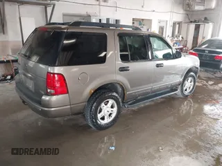 2005 Ford Explorer XLT with VIN 1FMDU73K15UB66258, listed as a IAAI auction lot 42339889 with 195,294 mi miles and . Bid and sale history available at DreamBid. Image 4.