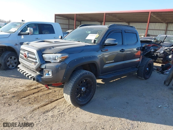 2017 Toyota Tacoma SR5 with VIN 3TMCZ5AN5HM057779, listed as a IAAI auction lot 41008992 with 98,804 mi miles. Bid and sale history available at carsss.com. Image 17.