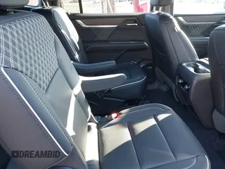2024 GMC Acadia AWD Denali z VIN 1GKENRKSXRJ198804, wystawiony jako IAAI lot #41354344 z przebiegiem 4 144 mil mil oraz . Historia ofert i sprzedaży dostępna na DreamBid. Obrazek 8.