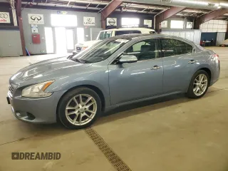 2011 Nissan Maxima SV z VIN 1N4AA5AP1BC817222, wystawiony jako Copart lot #56362945 z przebiegiem 127 221 mil mil oraz Czysty tytuł • Clean title. Historia ofert i sprzedaży dostępna na DreamBid. Obrazek 1.