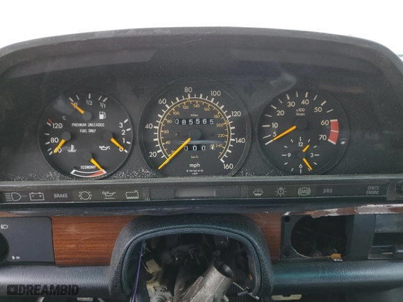 1991 Mercedes-Benz 420 Series 420SEL with VIN WDBCA35E6MA588873, listed as a Copart auction lot 49659915 with 85,565 mi miles and Non Repairable. Bid and sale history available at carsss.com. Image 9.