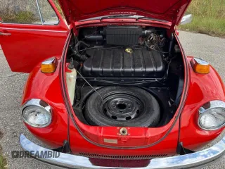 1972 Volkswagen Beetle with VIN 1122258929, listed as a Copart auction lot 42211185 with 50,758 mi miles and Clean Title. Bid and sale history available at DreamBid. Image 9.