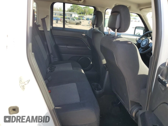 2016 Jeep Patriot Sport SE with VIN 1C4NJPBA6GD670270, listed as a Copart auction lot 54267855 with 98,495 mi miles and Clean Title. Bid and sale history available at carsss.com. Image 11.