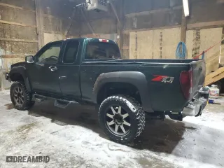 2005 Chevrolet Colorado LS Z71 with VIN 1GCDT196058128849, listed as a Copart auction lot 45306965 with 157,899 mi miles and Clean Title. Bid and sale history available at carsss.com. Image 2.