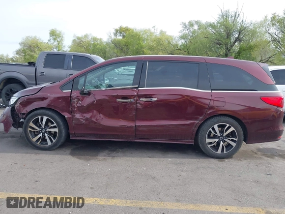 2018 Honda Odyssey Elite with VIN 5FNRL6H94JB067479, listed as a IAAI auction lot 42100911 with 160,174 mi miles and . Bid and sale history available at DreamBid. Image 14.