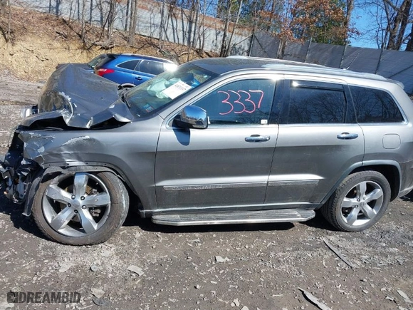 2012 Jeep Grand Cherokee Limited with VIN 1C4RJFBG9CC272826, listed as a IAAI auction lot 41833337 with 108,295 mi miles. Bid and sale history available at carsss.com. Image 14.
