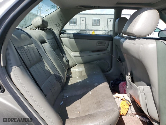 1998 Lexus ES 300 Luxury Sport Sdn with VIN JT8BF28G1W5015606, listed as a Copart auction lot 50938995 with 212,997 mi miles and Salvage Title. Bid and sale history available at carsss.com. Image 10.