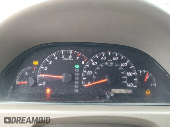 2005 Toyota Camry LE with VIN 4T1BE30KX5U086586, listed as a Copart auction lot 60291715 with 180,421 mi miles and Salvage title. Bid and sale history available at DreamBid. Image 9.