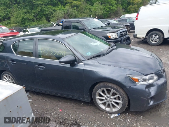 2011 Lexus CT 200h with VIN JTHKD5BH9B2033100, listed as a IAAI auction lot 42333289 with 235,268 mi miles and . Bid and sale history available at DreamBid. Image 13.