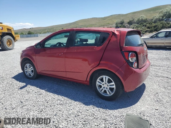 2012 Chevrolet Sonic LS z VIN 1G1JA6SH0C4113041, wystawiony jako Copart lot #58743055 z przebiegiem 69 453 mil mil oraz Szkoda całkowita • Salvage title. Historia ofert i sprzedaży dostępna na DreamBid. Obrazek 2.