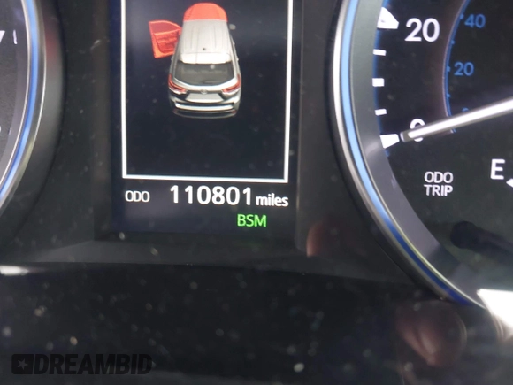 2018 Toyota Highlander SE with VIN 5TDJZRFH3JS543823, listed as a IAAI auction lot 42491705 with 110,801 mi miles and . Bid and sale history available at DreamBid. Image 15.
