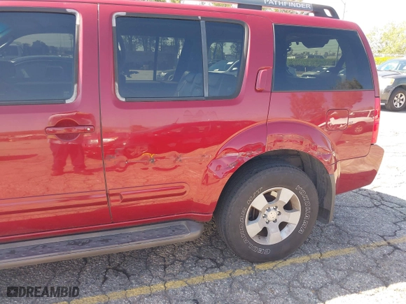 2006 Nissan Pathfinder SE with VIN 5N1AR18U66C614013, listed as a IAAI auction lot 42004323 with 139,868 mi miles. Bid and sale history available at carsss.com. Image 6.