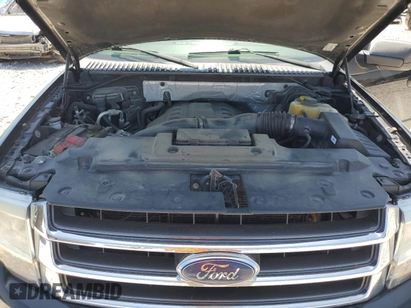 2016 Ford Expedition Max XLT with VIN 1FMJK1JT4GEF38092, listed as a Copart auction lot 61910555 with 172,806 mi miles and Clean title. Bid and sale history available at DreamBid. Image 12.
