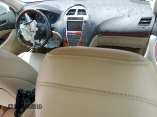2012 Lexus ES 330 z VIN JTHBK1EG2C2487207, wystawiony jako Copart lot #54367925 z przebiegiem 140 116 mil mil oraz Szkoda całkowita • Salvage title. Historia ofert i sprzedaży dostępna na DreamBid. Obrazek 8.