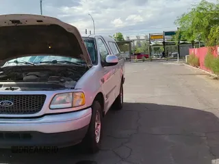 2001 Ford F-150 XL с VIN 1FTRF17L01NC00506, выставлен на аукционе Copart как лот 81245645 с пробегом 134 872 миль миль и Чистый • Clean title. История ставок и продаж доступна на DreamBid. Изображение 11.