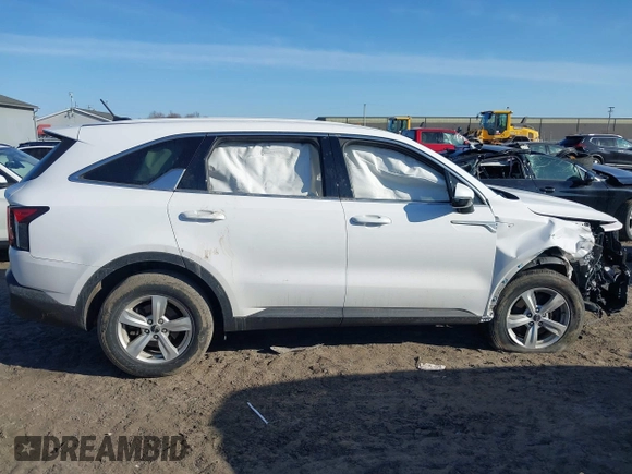 2022 Kia Sorento LX z VIN 5XYRGDLC7NG148891, wystawiony jako IAAI lot #41781953 z przebiegiem 58 100 mil mil oraz . Historia ofert i sprzedaży dostępna na DreamBid. Obrazek 13.