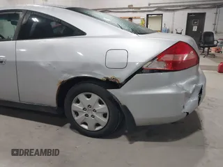 2003 Honda Accord LX z VIN 1HGCM72293A024810, wystawiony jako IAAI lot #42387653 z przebiegiem 161 587 mil mil oraz . Historia ofert i sprzedaży dostępna na DreamBid. Obrazek 6.