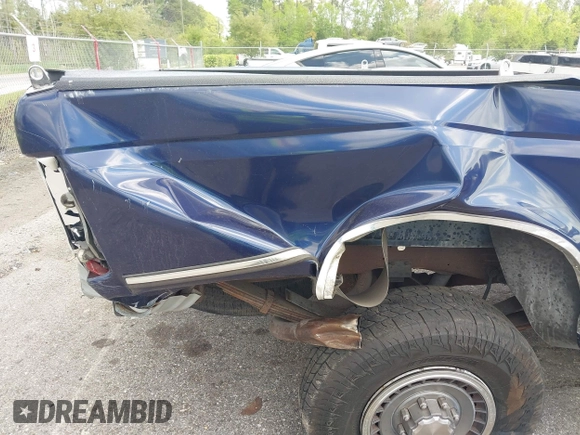 1994 Ford F-250 with VIN 1FTEF25H5RNA75307, listed as a IAAI auction lot 41936695 with 136,866 mi miles and . Bid and sale history available at DreamBid. Image 6.