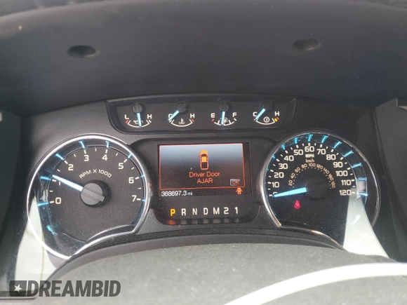 2011 Ford F-150 XL with VIN 1FTFW1EF1BFA18910, listed as a Copart auction lot 49573005 with 368,697 mi miles and Clean Title. Bid and sale history available at carsss.com. Image 9.