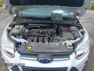 2013 Ford Focus SE with VIN 1FADP3F24DL380185, listed as a IAAI auction lot 42312998 with Not provided miles and . Bid and sale history available at DreamBid. Image 10.