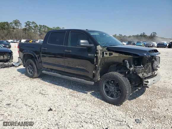 2016 Toyota Tundra 4WD Truck SR5 with VIN 5TFDW5F17GX555462, listed as a Copart auction lot 47022865 with 88,390 mi miles and Clean Title. Bid and sale history available at carsss.com. Image 4.