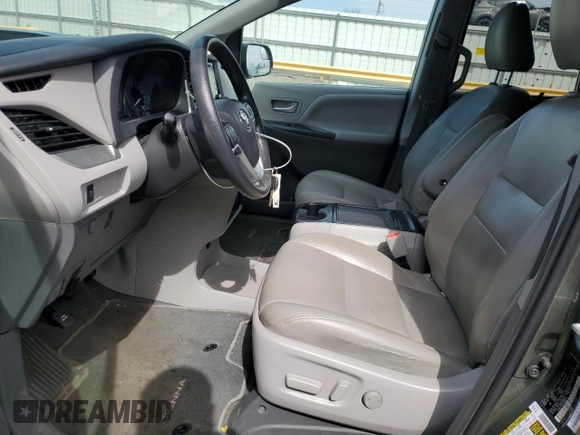 2019 Toyota Sienna LE Auto Access Seat with VIN 5TDKZ3DC8KS017634, listed as a Copart auction lot 52902315 with 109,184 mi miles and Salvage title. Bid and sale history available at DreamBid. Image 7.