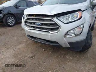 2018 Ford EcoSport SE with VIN MAJ6P1UL8JC190197, listed as a IAAI auction lot 40958854 with 17,584 mi miles. Bid and sale history available at carsss.com. Image 6.