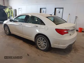 2013 Chrysler 200 Limited with VIN 1C3CCBCG0DN507468, listed as a IAAI auction lot 42001890 with 89,935 mi miles and . Bid and sale history available at DreamBid. Image 3.