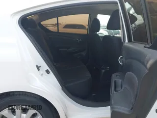 2017 Nissan Versa SV z VIN 3N1CN7AP6HL839963, wystawiony jako IAAI lot #41740229 z przebiegiem 98 067 mil mil oraz . Historia ofert i sprzedaży dostępna na DreamBid. Obrazek 8.