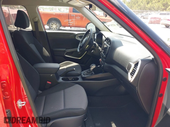 2023 Kia Soul LX with VIN KNDJ23AU7P7217855, listed as a IAAI auction lot 42191798 with 44,347 mi miles and . Bid and sale history available at DreamBid. Image 5.