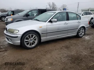 2003 BMW 3 Series 330xi with VIN WBAEW53413PG10291, listed as a Copart auction lot 86694294 with 291,542 mi miles and Salvage Title. Bid and sale history available at carsss.com. Image 1.