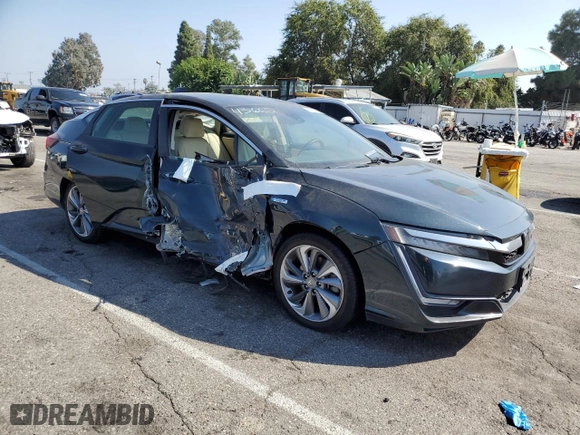 2018 Honda Clarity Plug-In Hybrid Touring with VIN JHMZC5F36JC009488, listed as a Copart auction lot 69550083 with 100,801 mi miles. Bid and sale history available at carsss.com. Image 4.