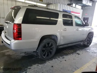 2010 Chevrolet Suburban LT with VIN 1GNUKJE34AR255792, listed as a Copart auction lot 44671055 with 147,366 mi miles and Clean Title. Bid and sale history available at carsss.com. Image 3.