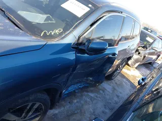 2016 Honda Pilot Elite with VIN 5FNYF6H04GB060786, listed as a IAAI auction lot 41335550 with 152,863 mi miles. Bid and sale history available at carsss.com. Image 6.