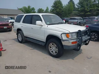 1998 Toyota 4Runner SR5 z VIN JT3HN86R5W0171025, wystawiony jako IAAI lot #42436190 z przebiegiem 195 807 mil mil oraz . Historia ofert i sprzedaży dostępna na DreamBid. Obrazek 1.