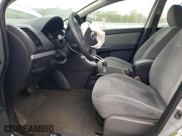 2011 Nissan Sentra 2.0 z VIN 3N1AB6AP0BL680357, wystawiony jako Copart lot #54856475 z przebiegiem 189 103 mil mil oraz Szkoda całkowita • Salvage title. Historia ofert i sprzedaży dostępna na DreamBid. Obrazek 7.