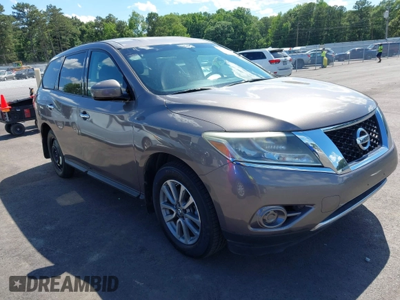 2014 Nissan Pathfinder S z VIN 5N1AR2MNXEC613921, wystawiony jako IAAI lot #42346119 z przebiegiem 163 490 mil mil oraz . Historia ofert i sprzedaży dostępna na DreamBid. Obrazek 1.