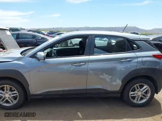 2019 Hyundai Kona SE with VIN KM8K1CAAXKU249380, listed as a IAAI auction lot 42092163 with 71,212 mi miles. Bid and sale history available at carsss.com. Image 15.
