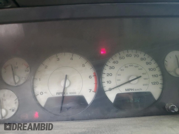 2004 Jeep Grand Cherokee Limited with VIN 1J8GW58J34C363977, listed as a Copart auction lot 61049485 with 162,329 mi miles and Salvage title. Bid and sale history available at DreamBid. Image 9.
