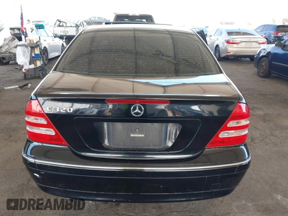 2004 Mercedes-Benz C 320 z VIN WDBRF64JX4F522423, wystawiony jako IAAI lot #42287731 z przebiegiem Nie podano mil oraz . Historia ofert i sprzedaży dostępna na DreamBid. Obrazek 15.