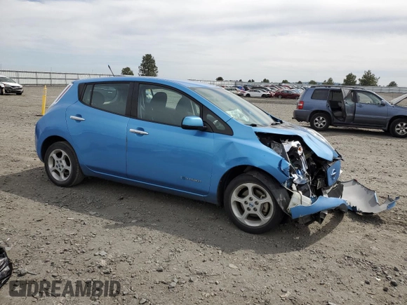 2013 Nissan LEAF SV with VIN 1N4AZ0CP0DC418510, listed as a Copart auction lot 56605165 with 101,509 mi miles and Salvage title. Bid and sale history available at DreamBid. Image 4.