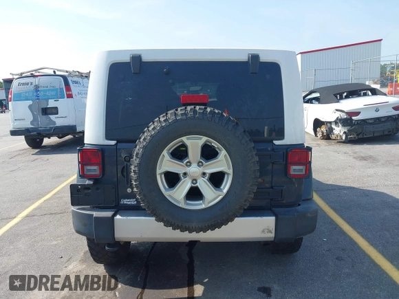 2017 Jeep Wrangler Unlimited Sahara with VIN 1C4HJWEG3HL648158, listed as a IAAI auction lot 42416132 with 95,954 mi miles and . Bid and sale history available at DreamBid. Image 16.