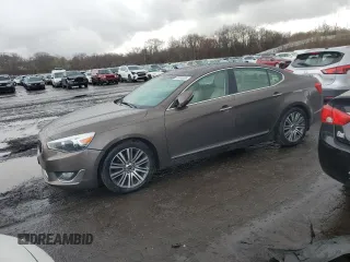 2014 Kia Cadenza Premium with VIN KNALN4D72E5148932, listed as a Copart auction lot 52035005 with 161,652 mi miles and Clean Title. Bid and sale history available at carsss.com. Image 1.