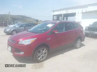 2015 Ford Escape Titanium with VIN 1FMCU9JX9FUB87463, listed as a IAAI auction lot 42059618 with 32,100 mi miles. Bid and sale history available at carsss.com. Image 17.